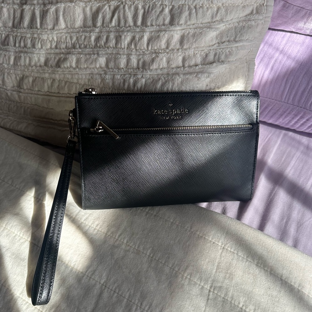 KATE SPADE BLACK LEATHER WRISTLET